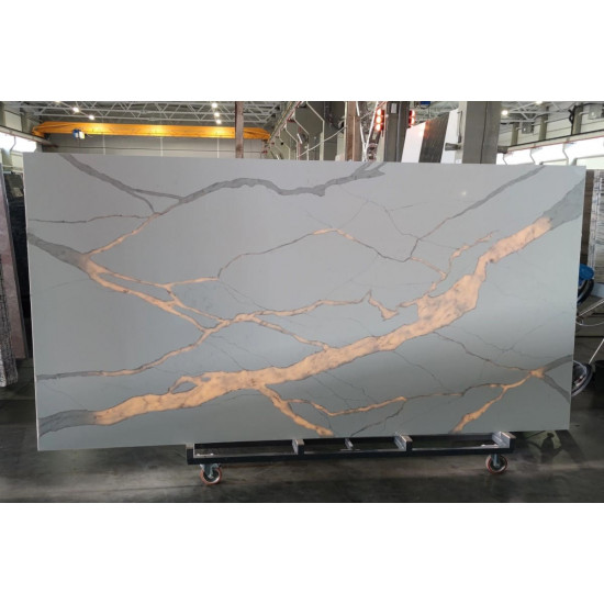 Etna Quartz Statuario Lumiere EQAM 032New